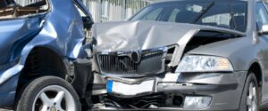 Dopravní nehoda dvou automobilů